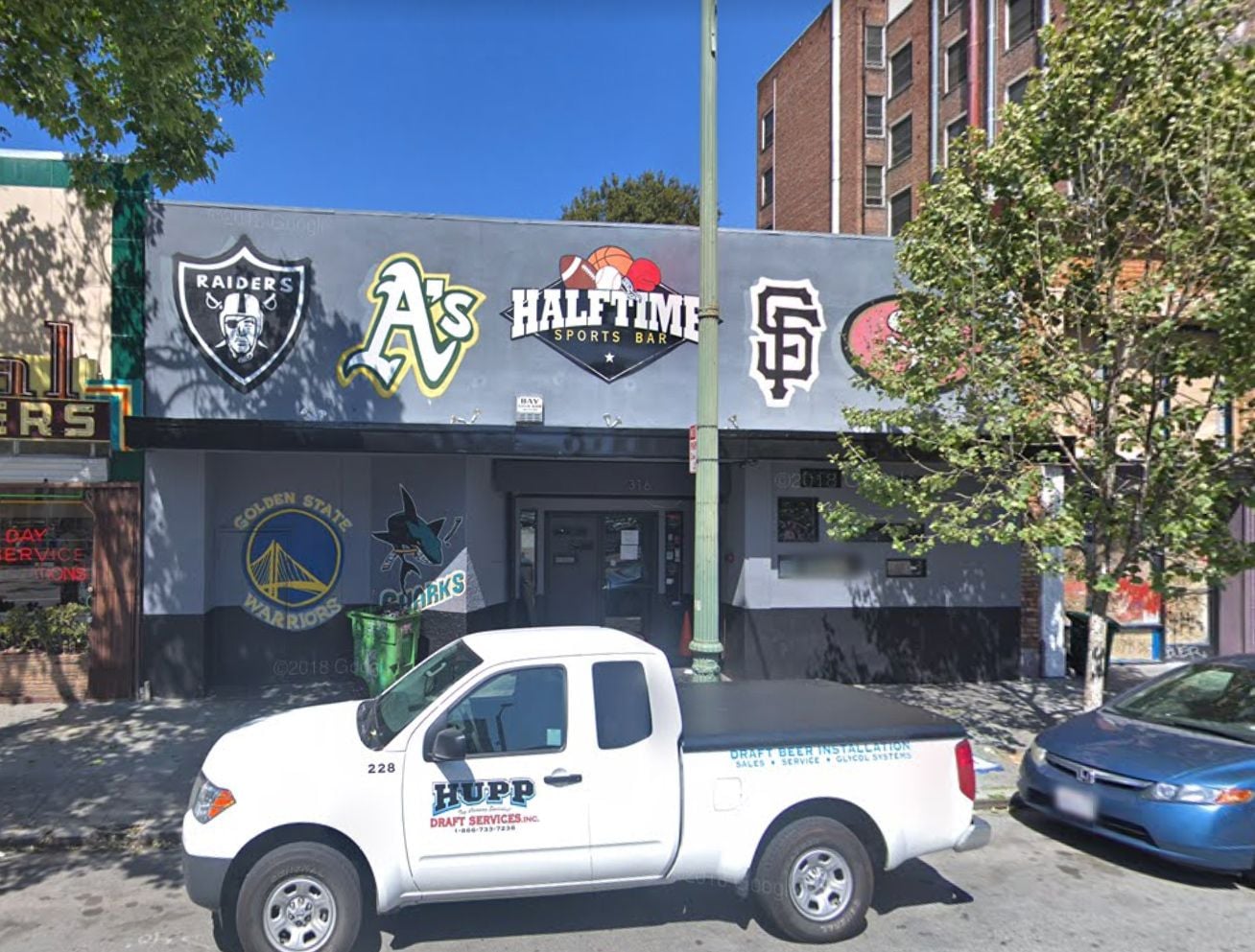 Four People Shot At Oakland Sports Bar