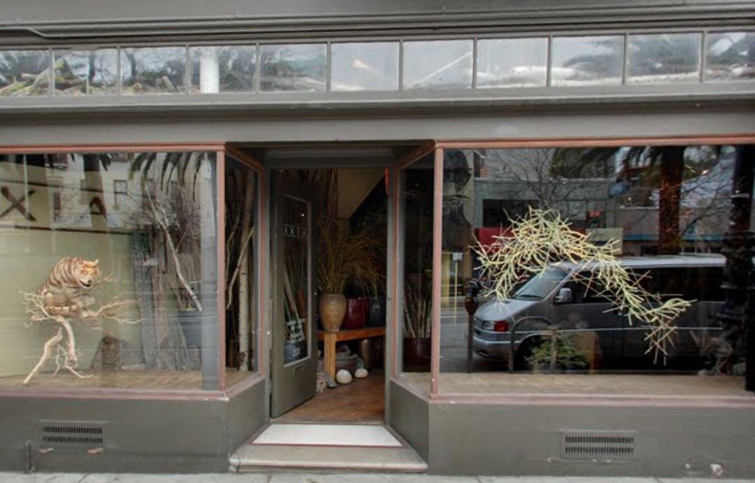 Another Week, Another Castro Retail Closure: IXIA