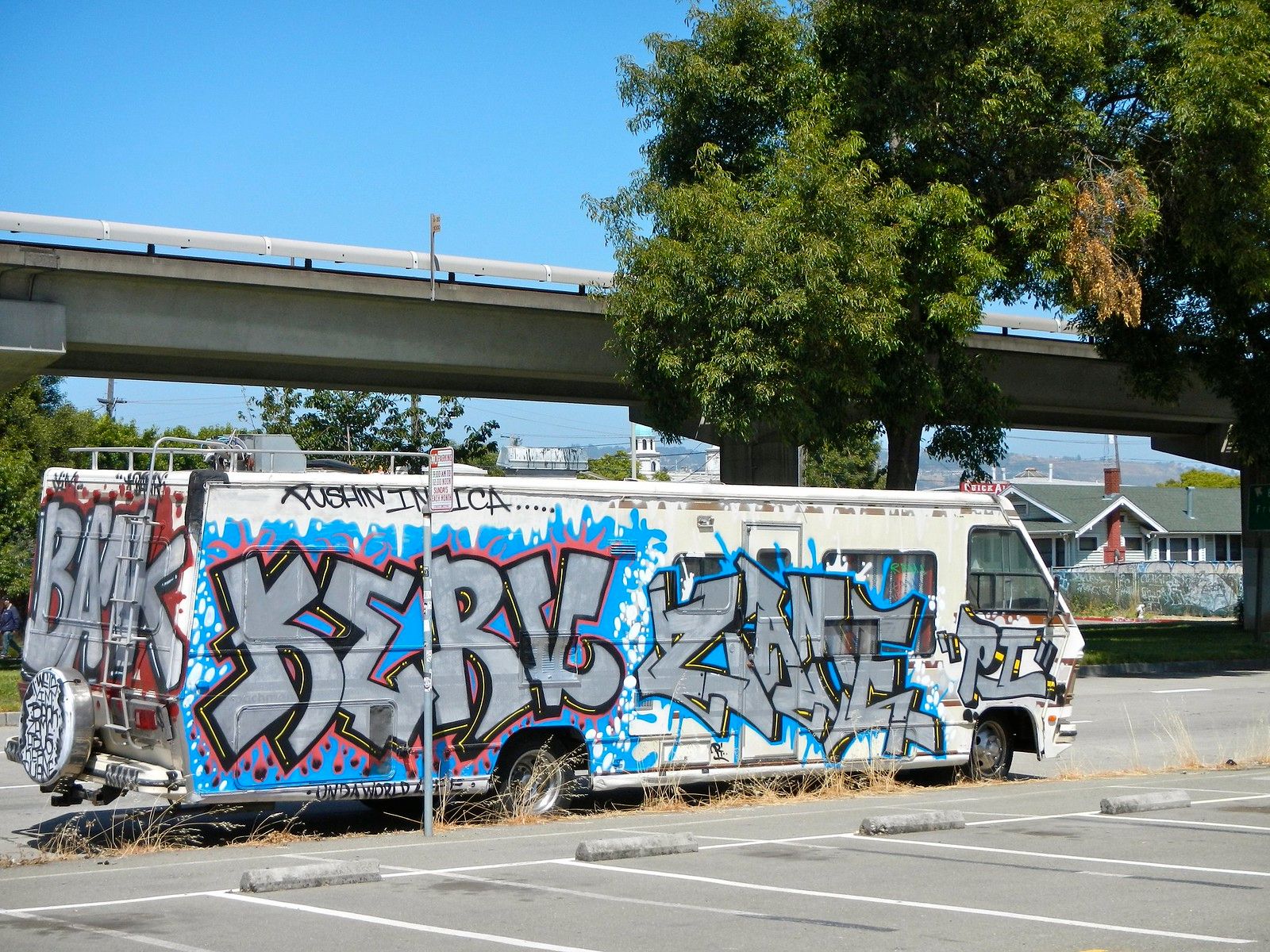 Oakland Official Wants to Shut Down Street By Home Depot That’s Become An RV Magnet