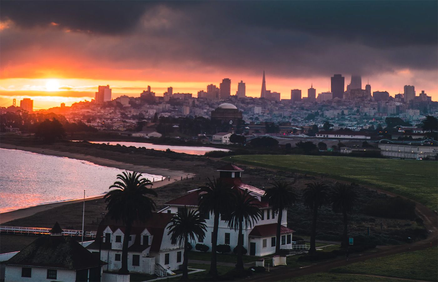 Thursday Morning What's Up?: FCC Strikes Down SF's Broadband Law