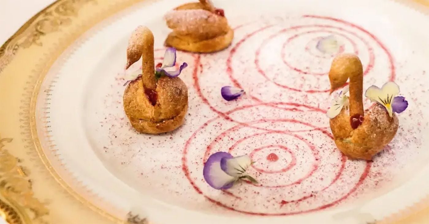 Chef Ryan Shelton Creates Ambitious Menu That Evokes Thackeray's 'Vanity Fair' In Food