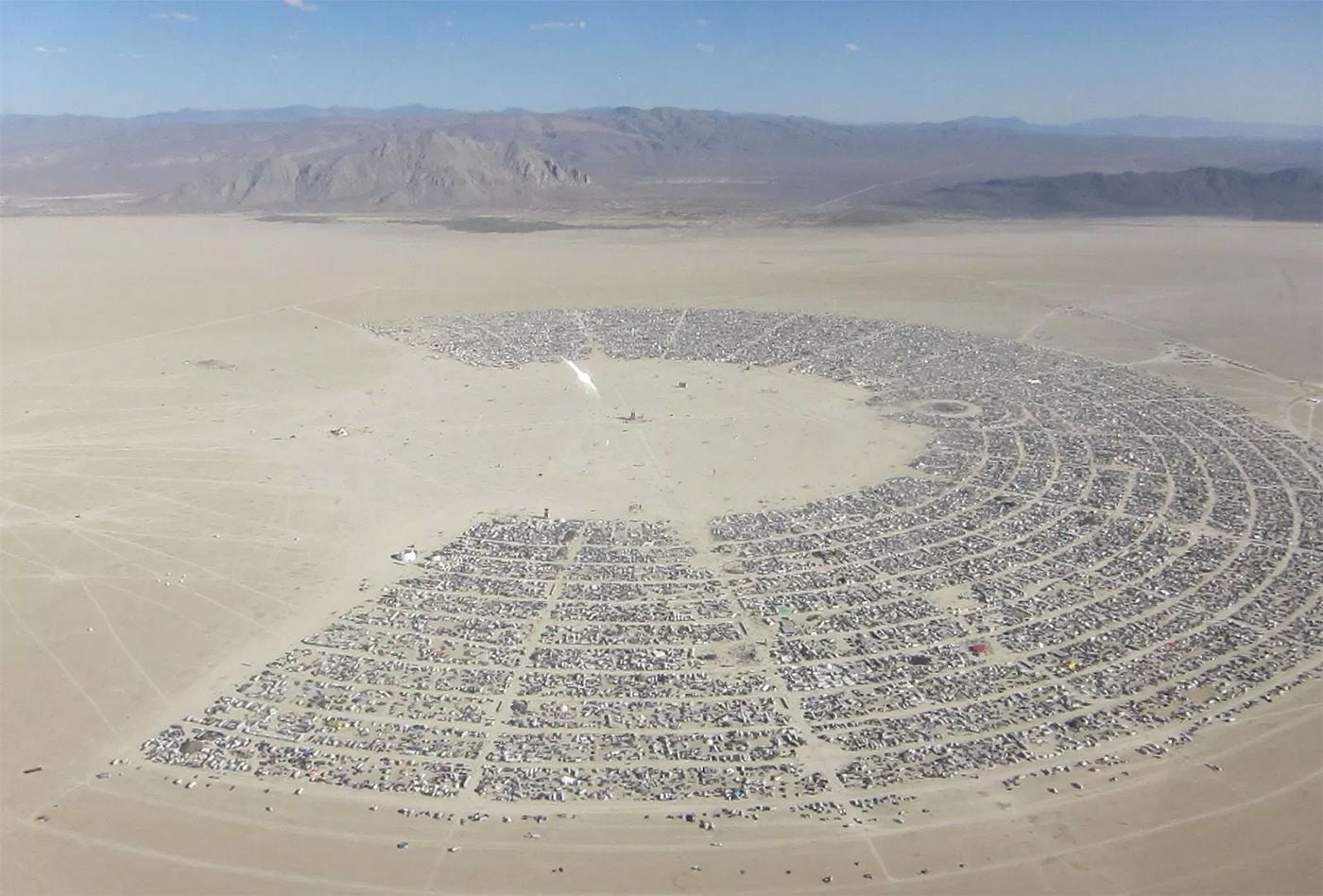 Nobel-Winning Economist Says Burning Man Could Be A Model For Future Modes Of Makeshift Urbanization