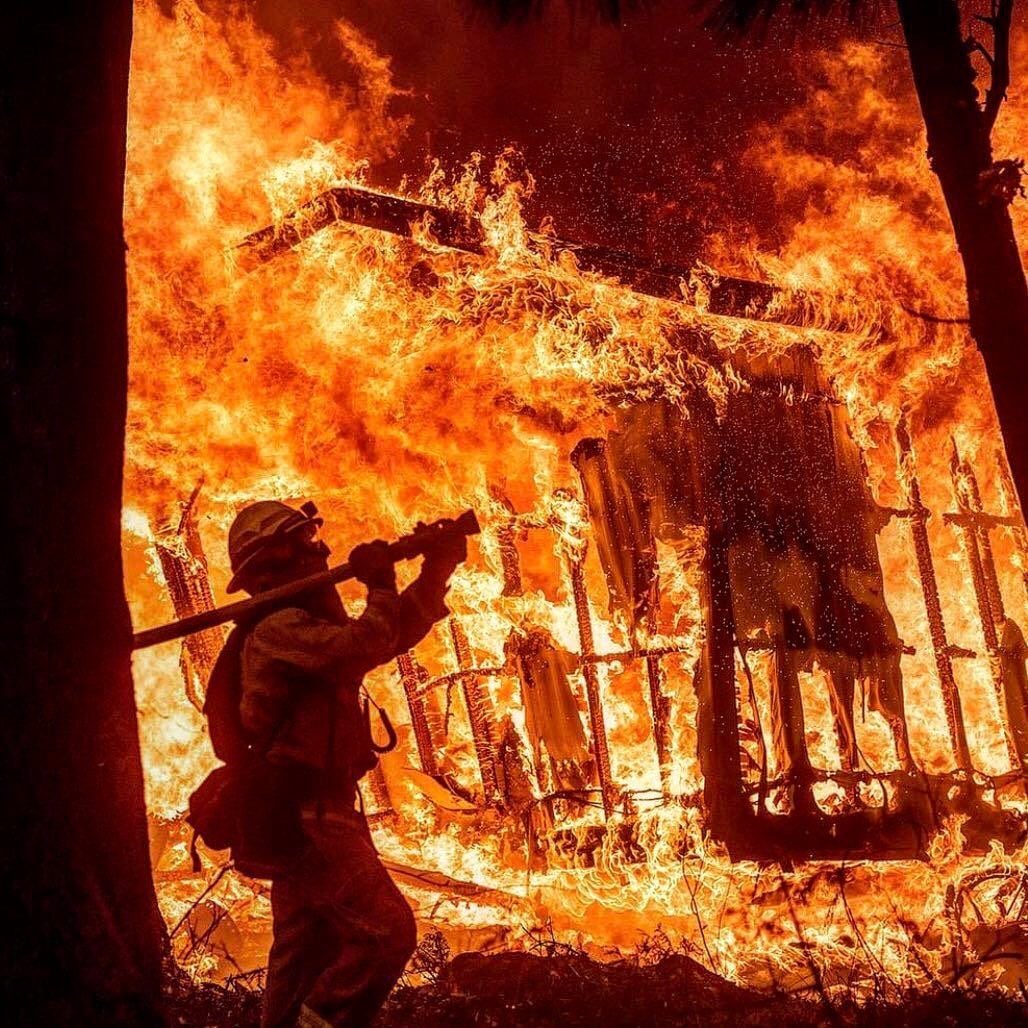 [Update] Kincade Fire Grows To 30,000 Acres As 180,000 Sonoma County Residents Evacuate