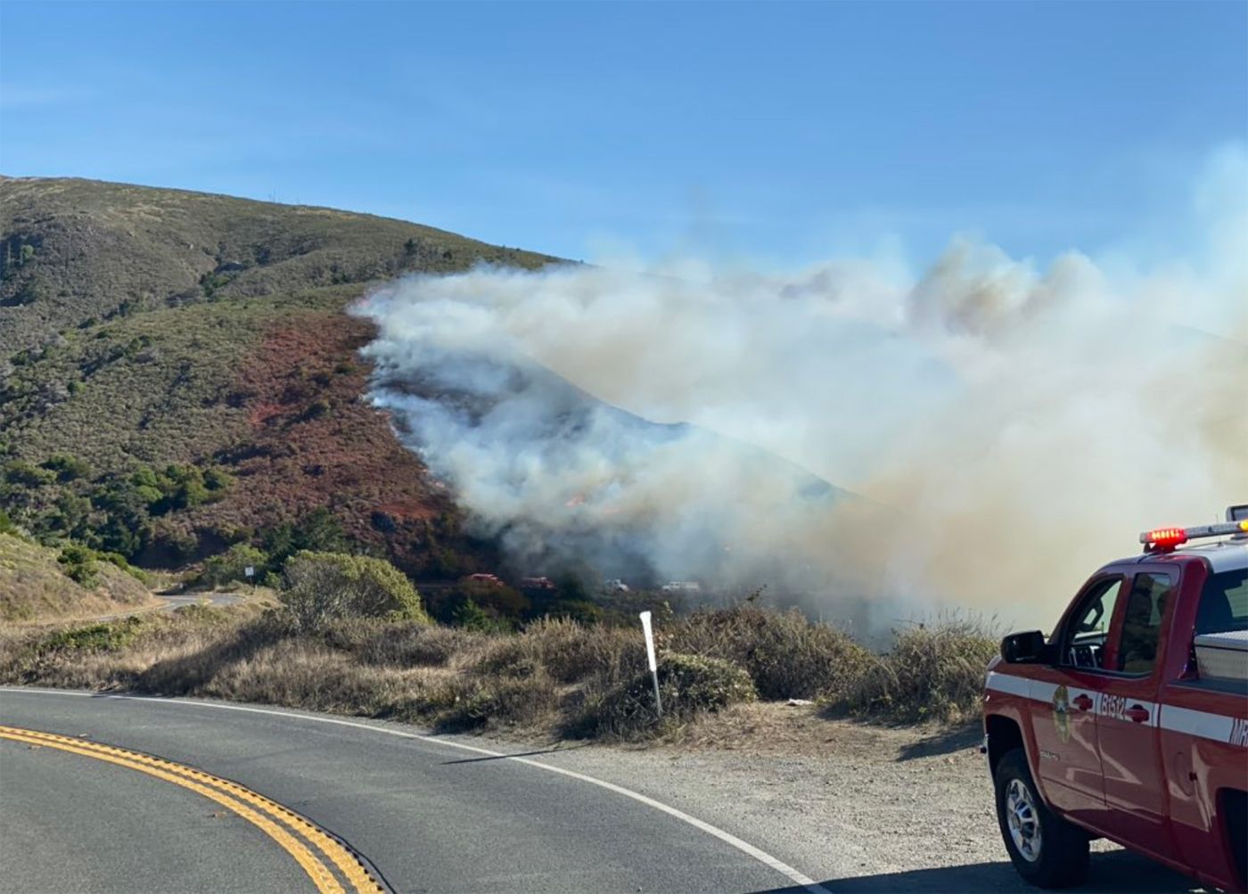 Brush Fire Breaks Out Between Muir and Stinson Beaches