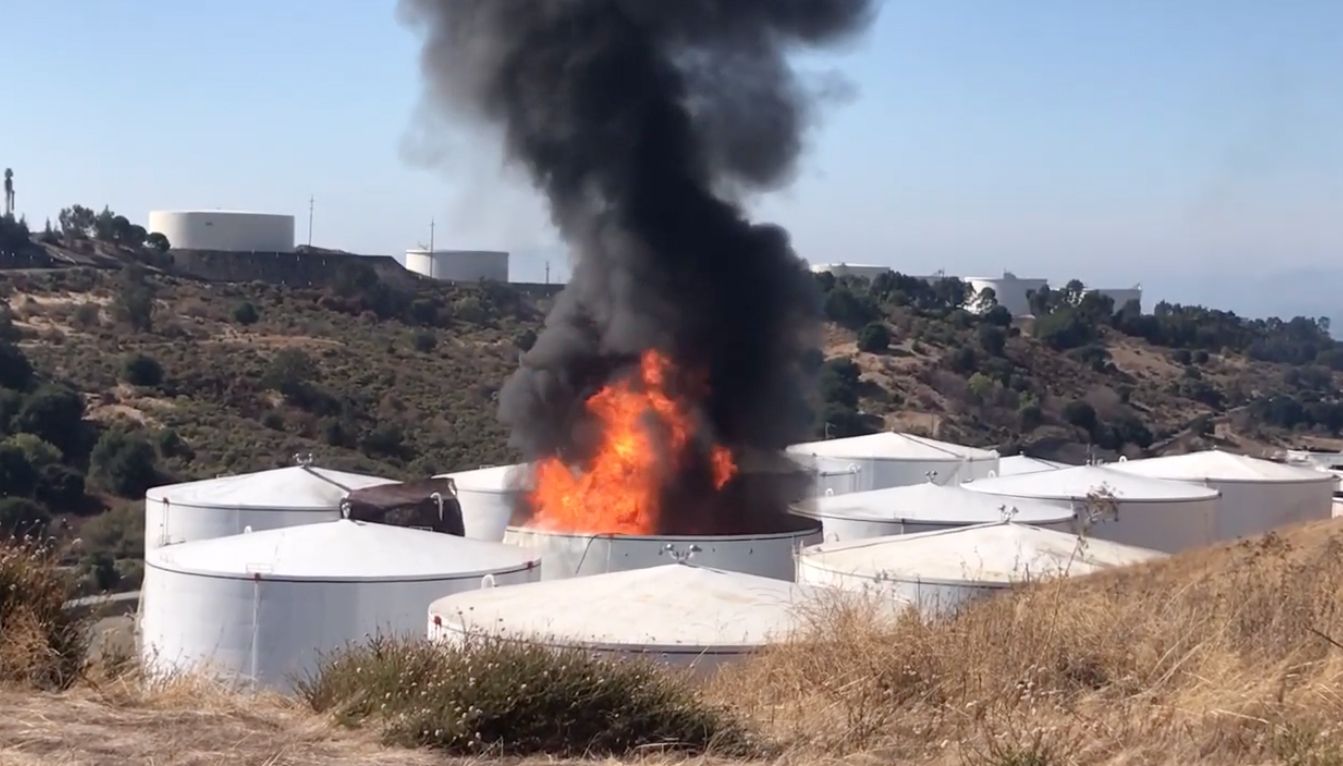 [Updated] Explosion and Fire At Crockett Oil Refinery Shuts Down I-80