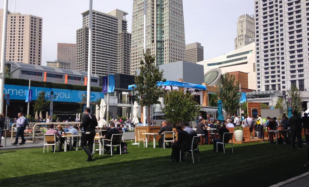 Dreamforce Street Shutdowns Begin, Avoid That Part of SoMa at All Costs