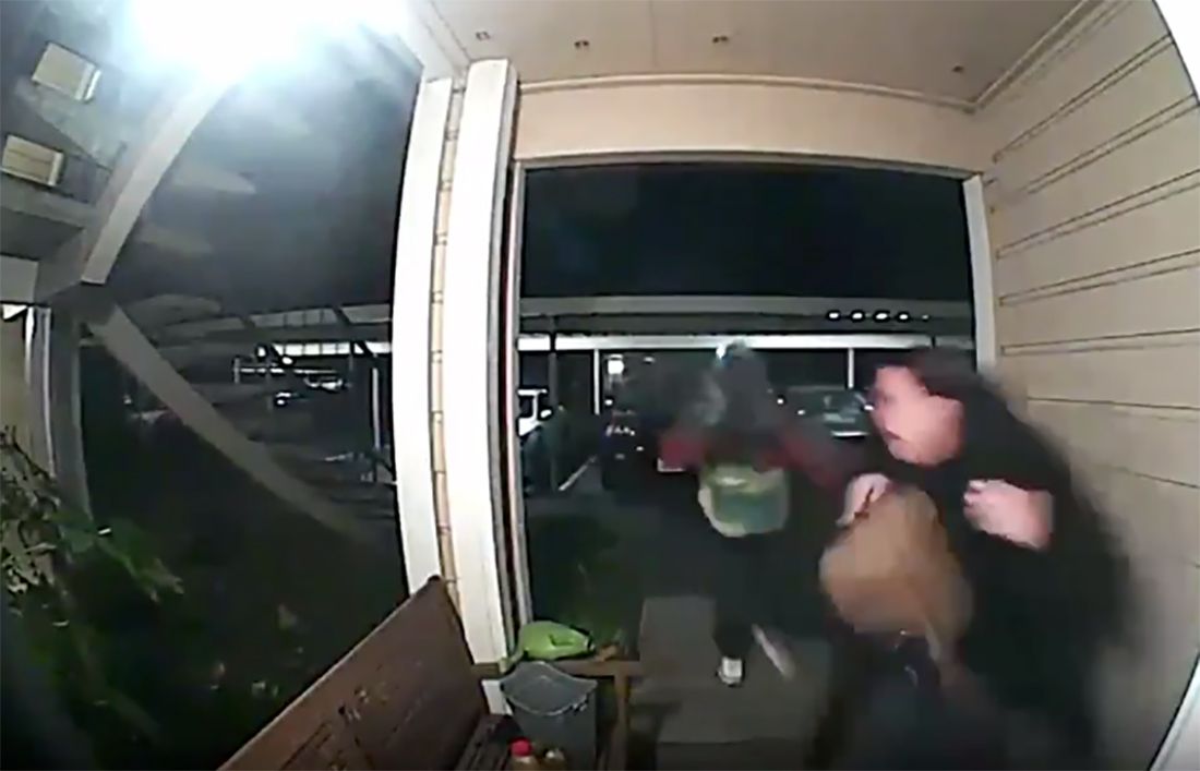 Video of an Armed Robbery On a Woman's Doorstep Has an Oakland Neighborhood on Edge