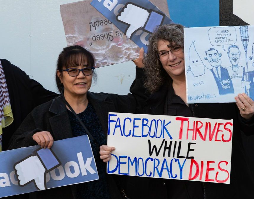 Protesters Swarm Zuckerberg’s SF Home to Condemn Facebook Political Ad Policy