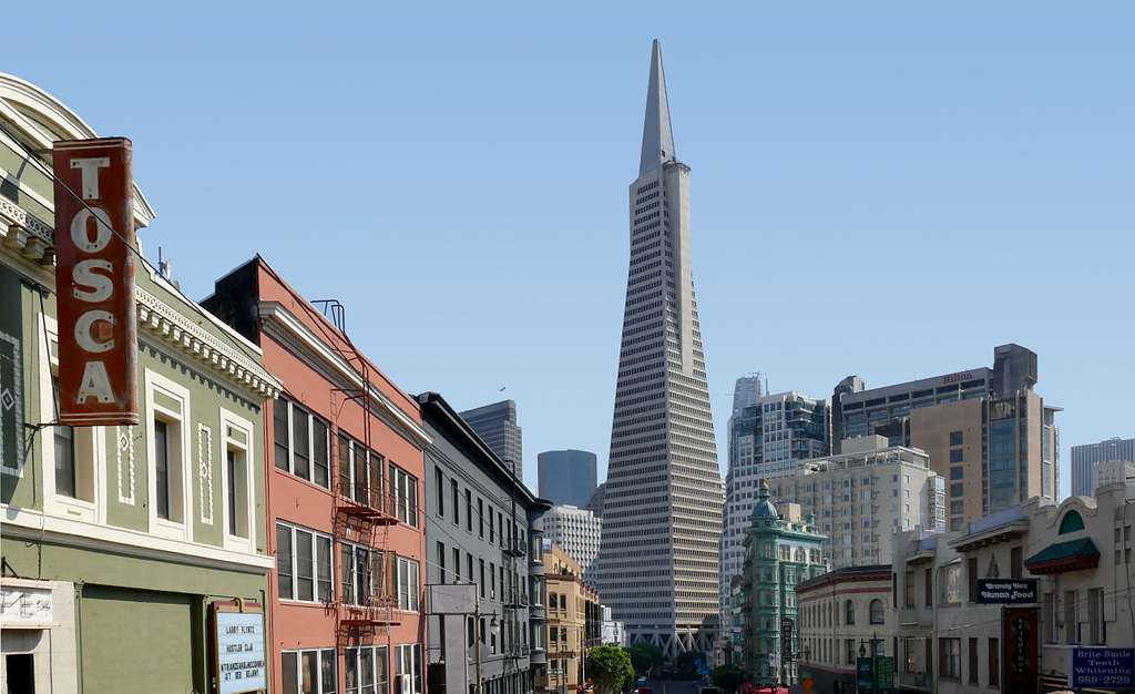 Transamerica Pyramid Sells For A Dizzying $700M