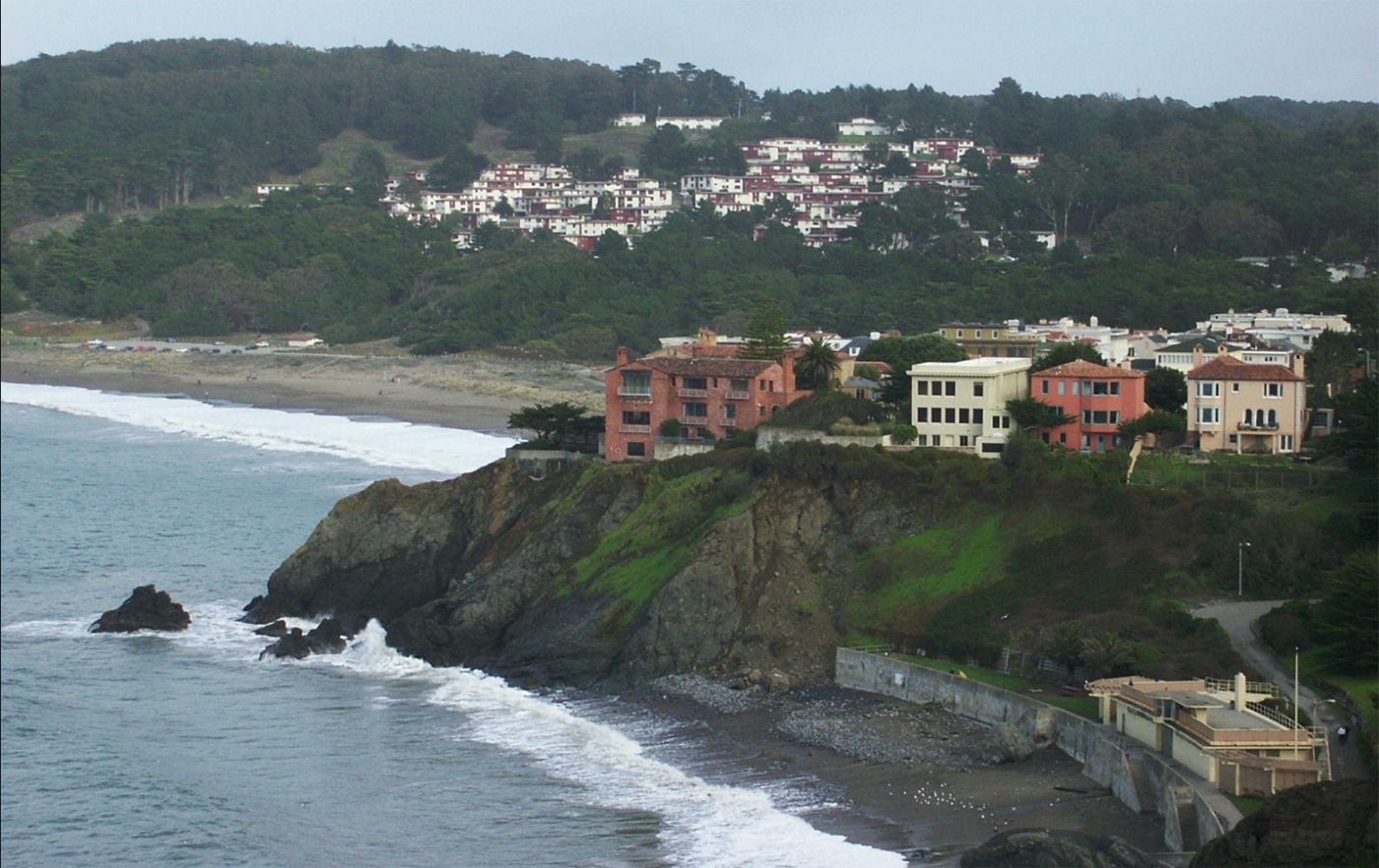 67-Year-Old Ocean Swimmer Dies Near China Beach