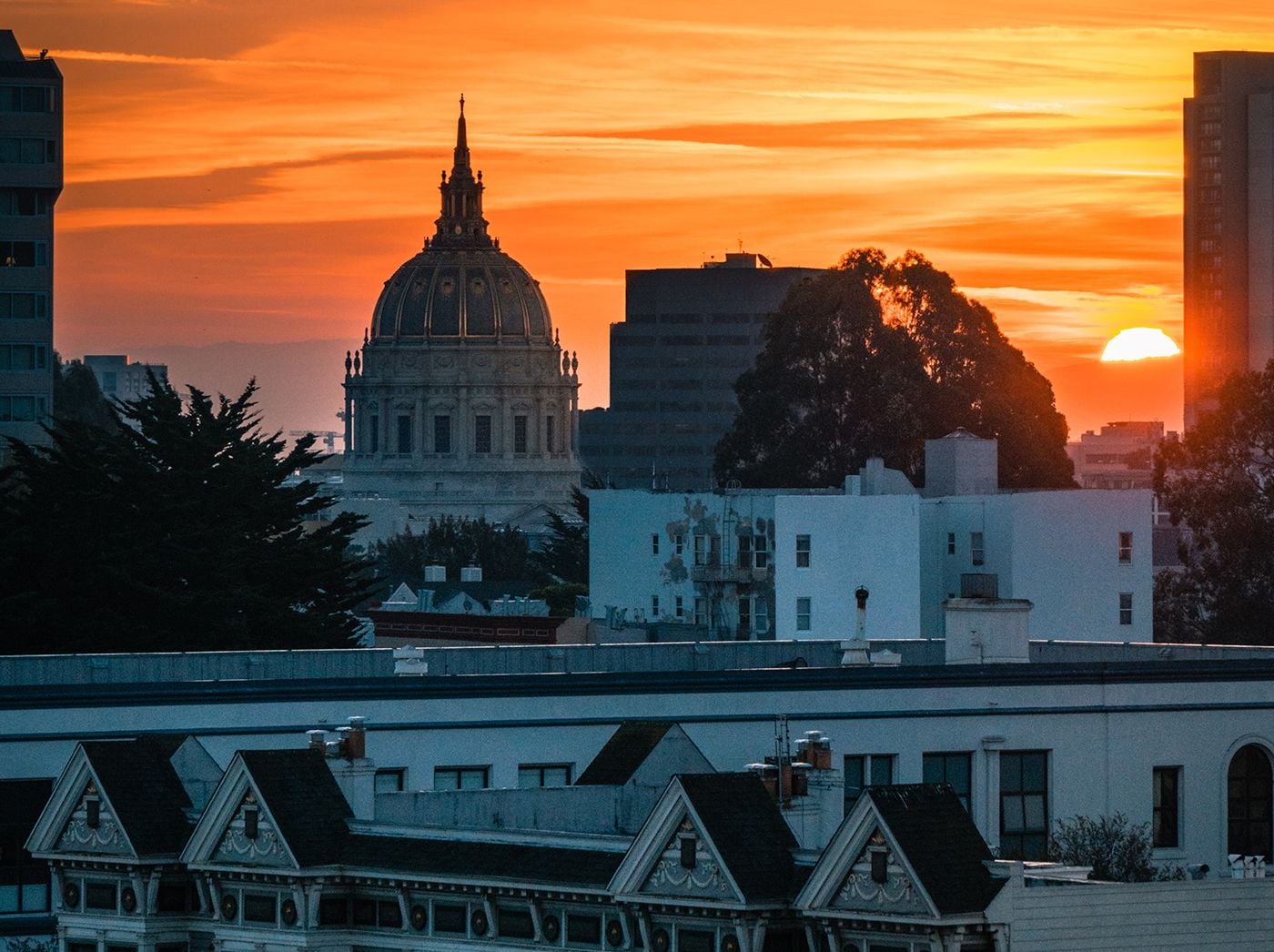 Day Around the Bay: Mayor Balks at Supes' Plan to Use Reserve Funds for City Worker Raises