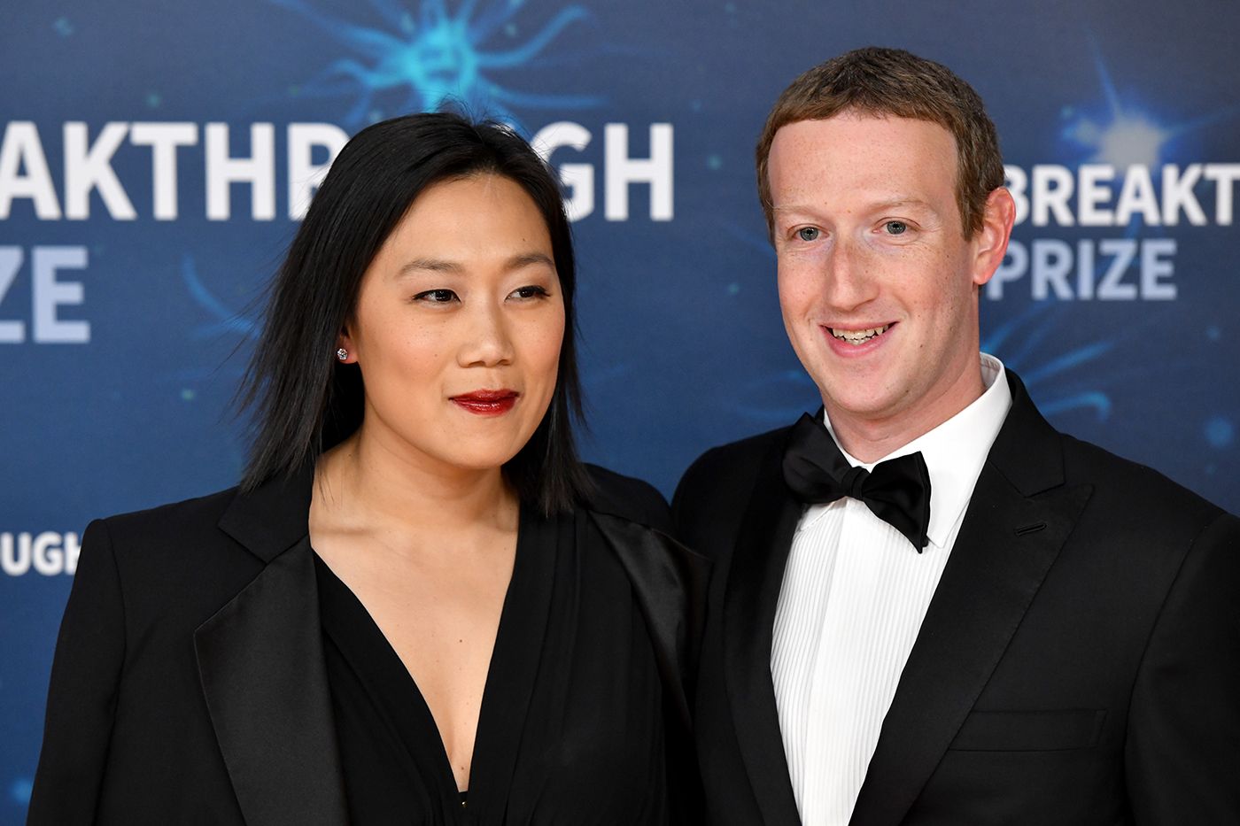 Friday Morning Constitutional: Zuckerberg Is Now a Centibillionaire