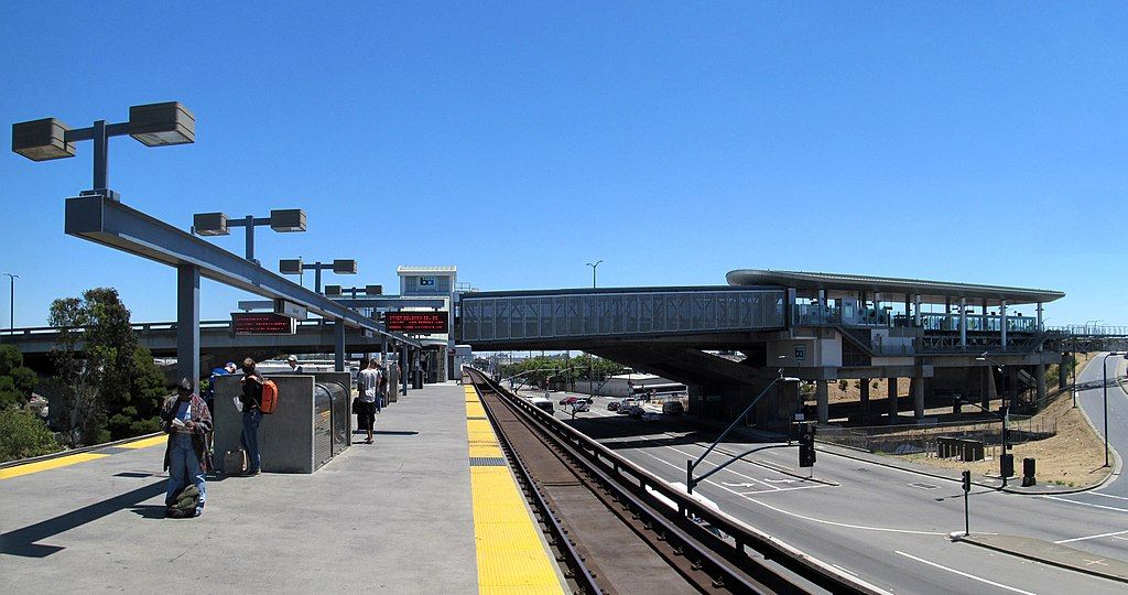Major BART Delays Hit East Bay as Power Line Gets Knocked Onto Tracks, Service Now Back