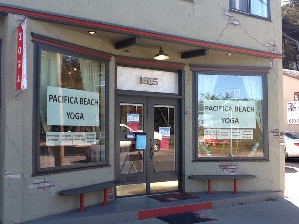 Covidiot Files: Trumper Yoga Studio in Pacifica Advertising ‘Mask Free’ Classes