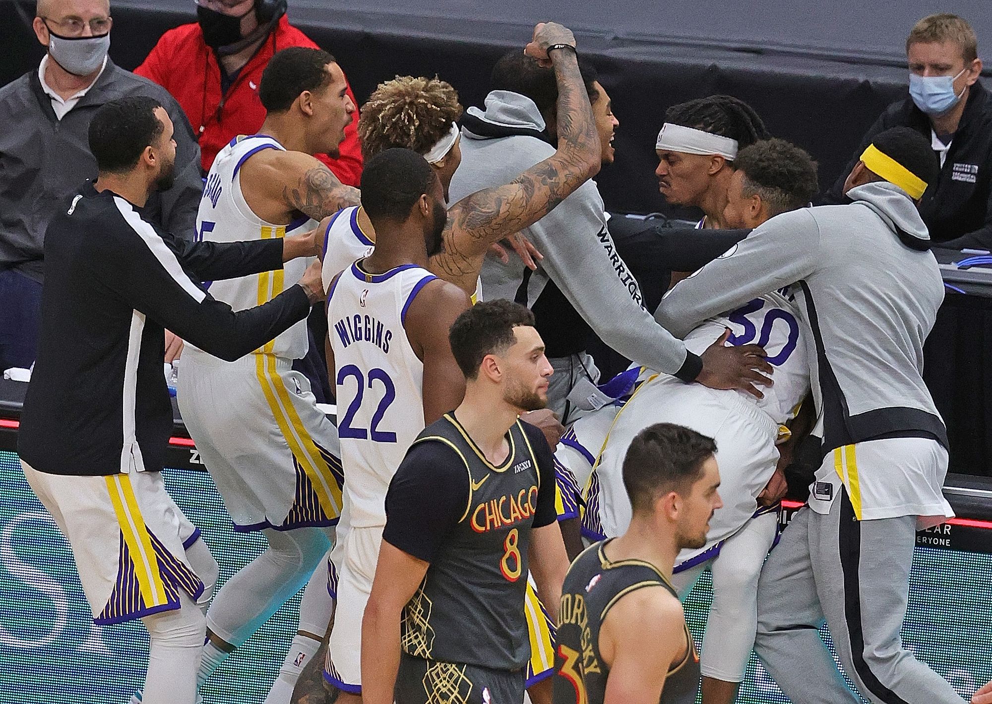 Warriors Win Two In A Row, Climb To 2-2