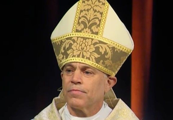 SF Archbishop Flouts COVID-19 Restrictions Again, Hosts Hundreds for Indoor Mass