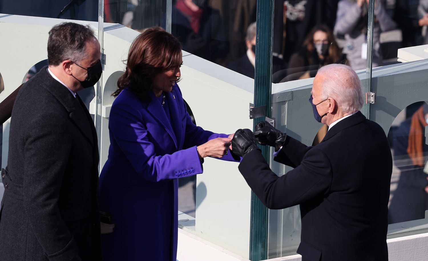 Inauguration Day Headlines: Biden Takes Office Without @POTUS Followers