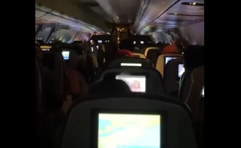 Video Shows Bay Area Trump Supporters Chanting 'U.S.A.' On Plane to D.C.