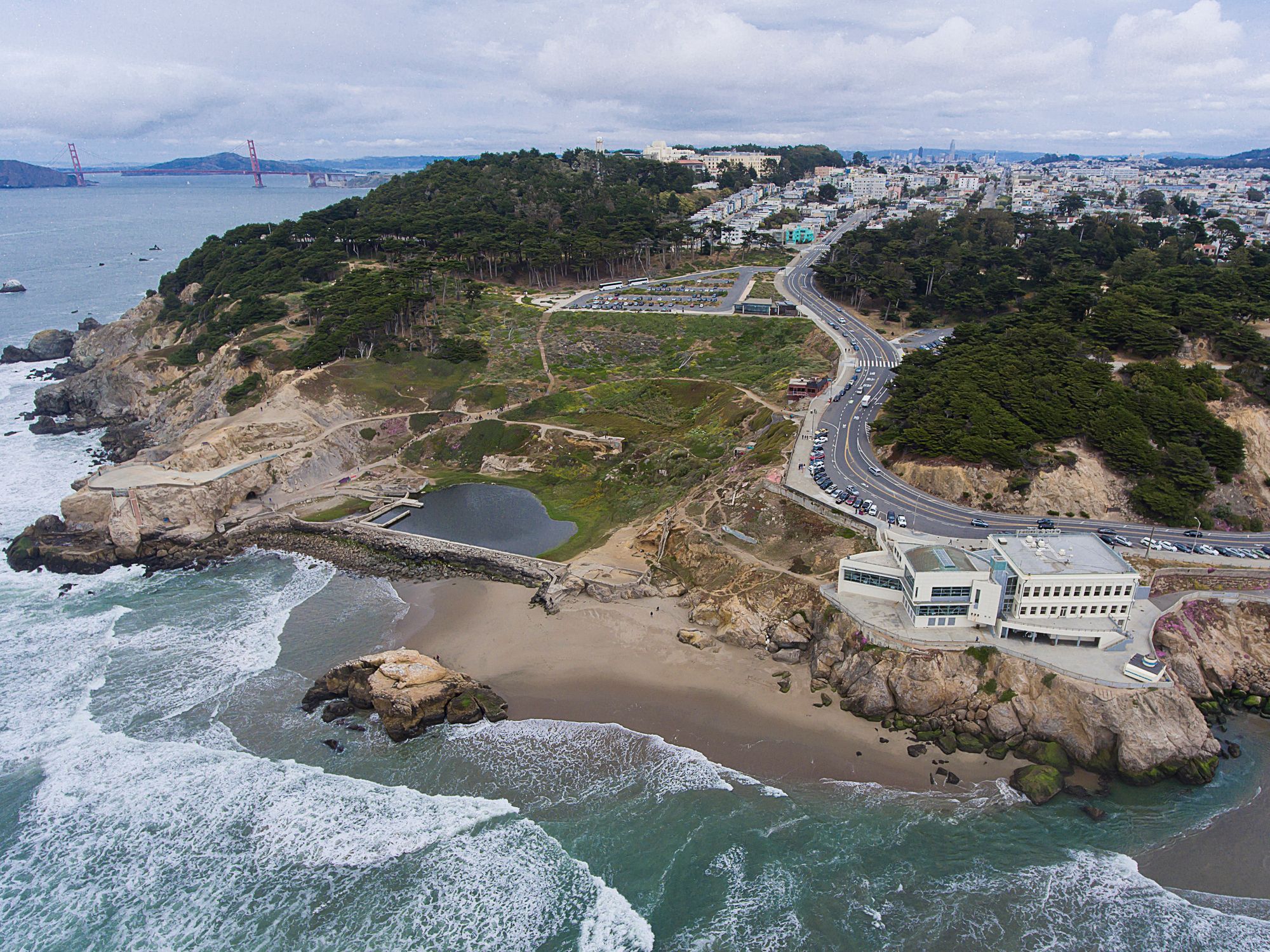 Day Around the Bay: Cliff House Burglarized Ahead of Online Auction Featuring Historical Items
