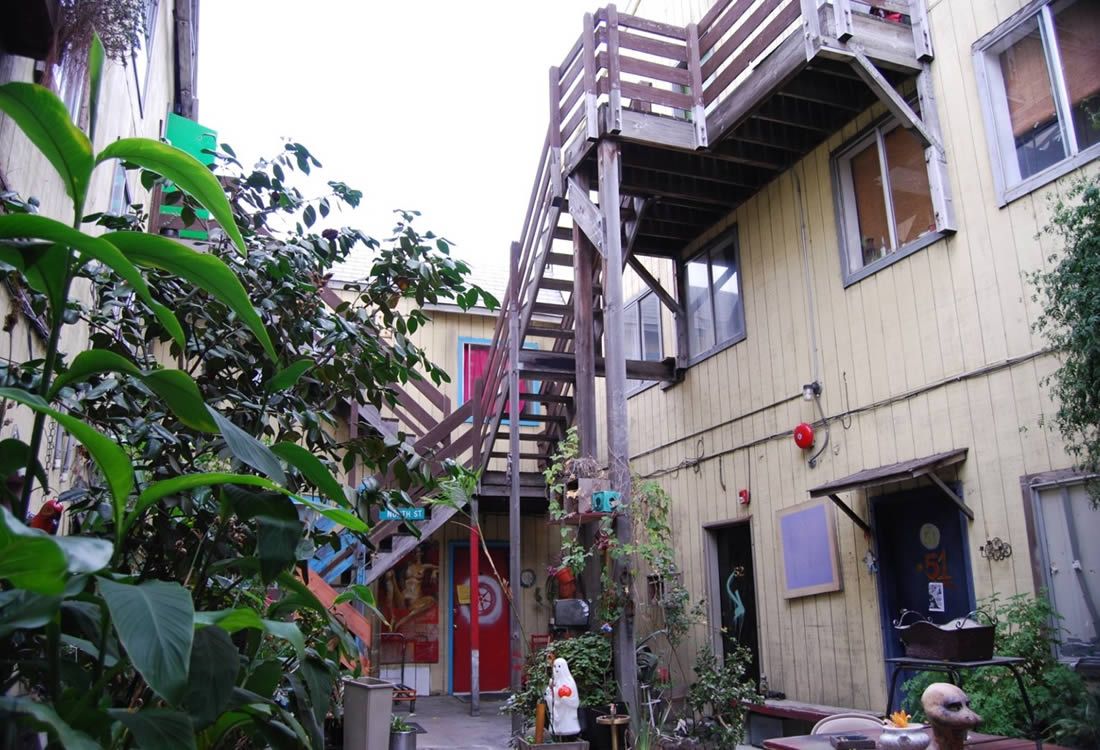 Oakland Developer Evicting People Like Mad During Eviction Moratorium