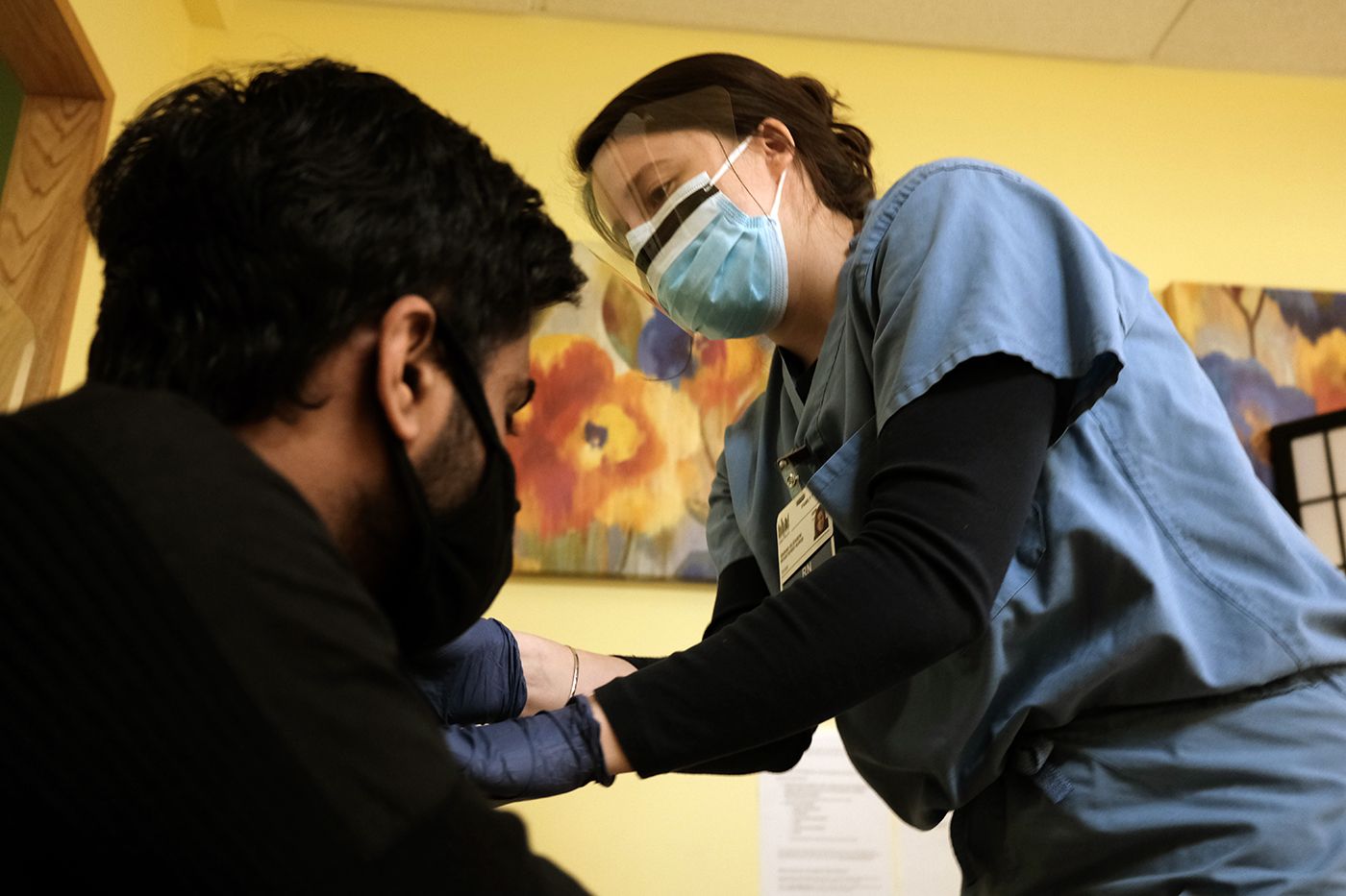 San Francisco Plans To Give Restaurant Workers Vaccine Priority; East Bay Grocery Workers Start Getting Vaccinated