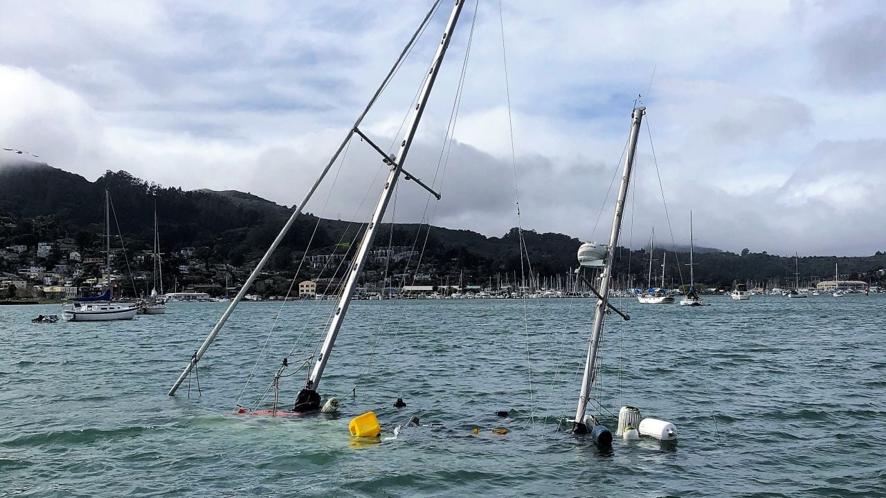 Boat Explodes and Sinks In Waters Off Sausalito, Occupant Injured