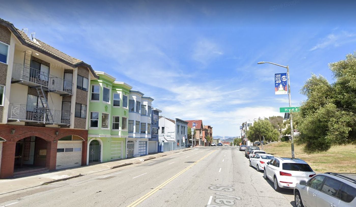 Roof-Leaping Burglary Suspect Dies After Being Trapped Between Two Buildings In Russian Hill