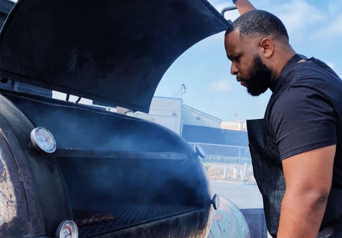 Popular Barbecue Chef Matt Horn Announces PopUp Preview of Burger Concept 'Matty's OldFashioned'