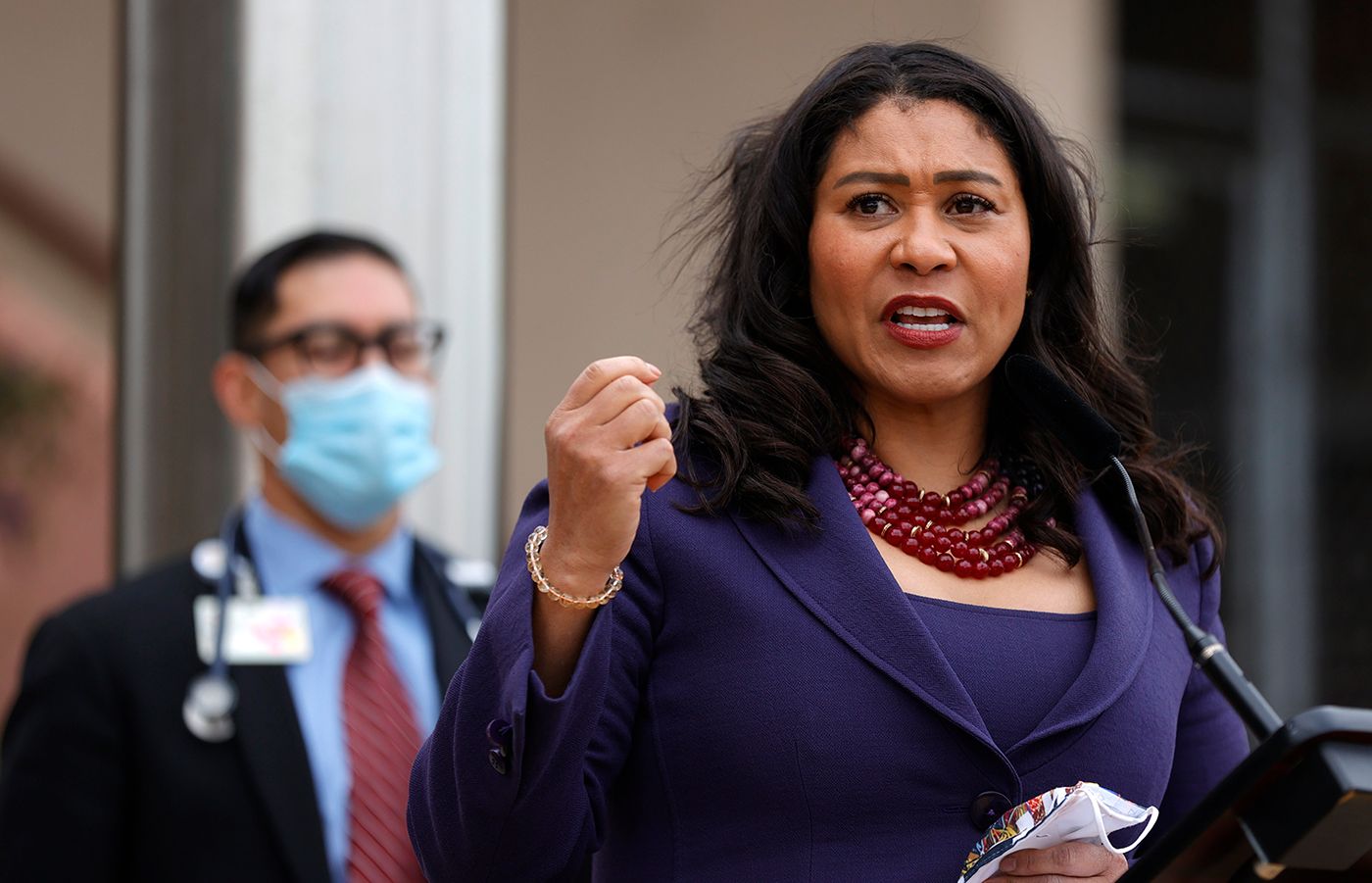 Breed Says She'll Veto Free Muni