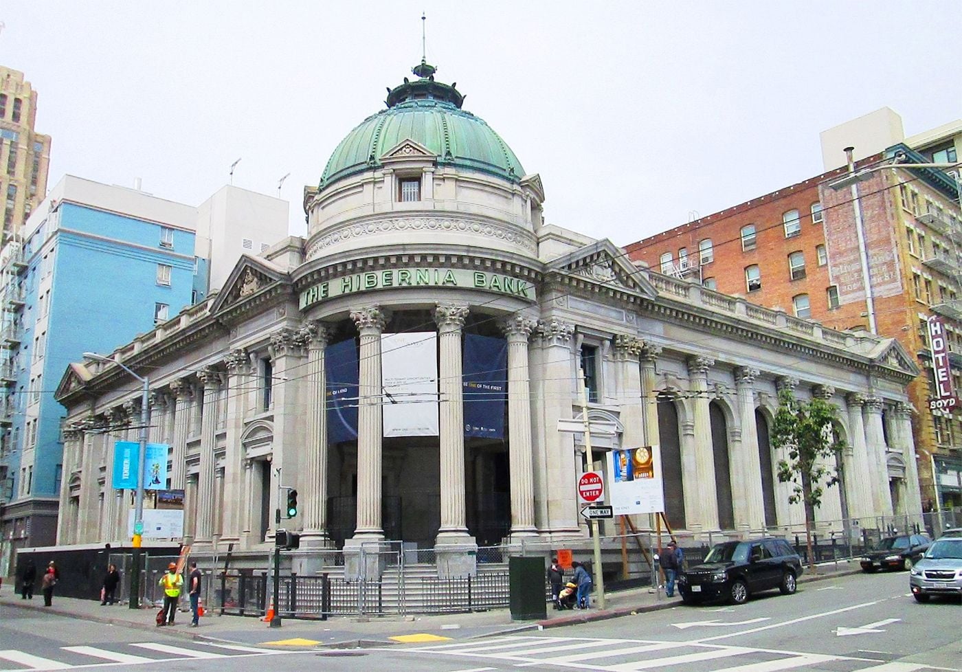 Shooting at Market and McAllister Gravely Injures One Man; SFPD Says to Avoid the Area