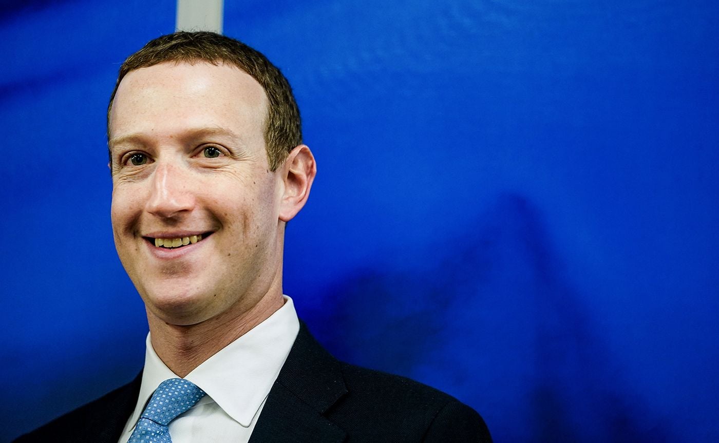 Facebook's Market Cap Tops $1 Trillion for the First Time After Antitrust Case Is Dismissed