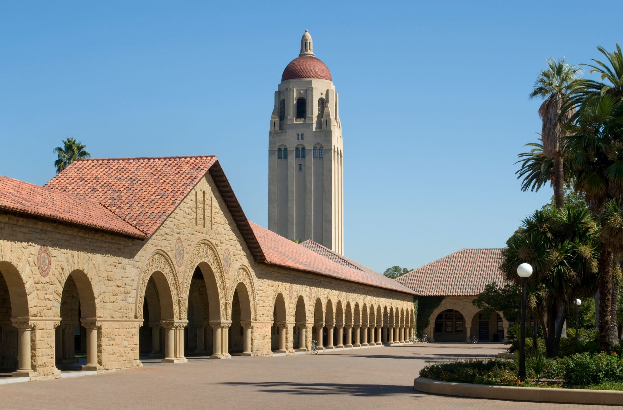 Day Around the Bay: Stanford to Require All Students Be Vaccinated for Fall Semester