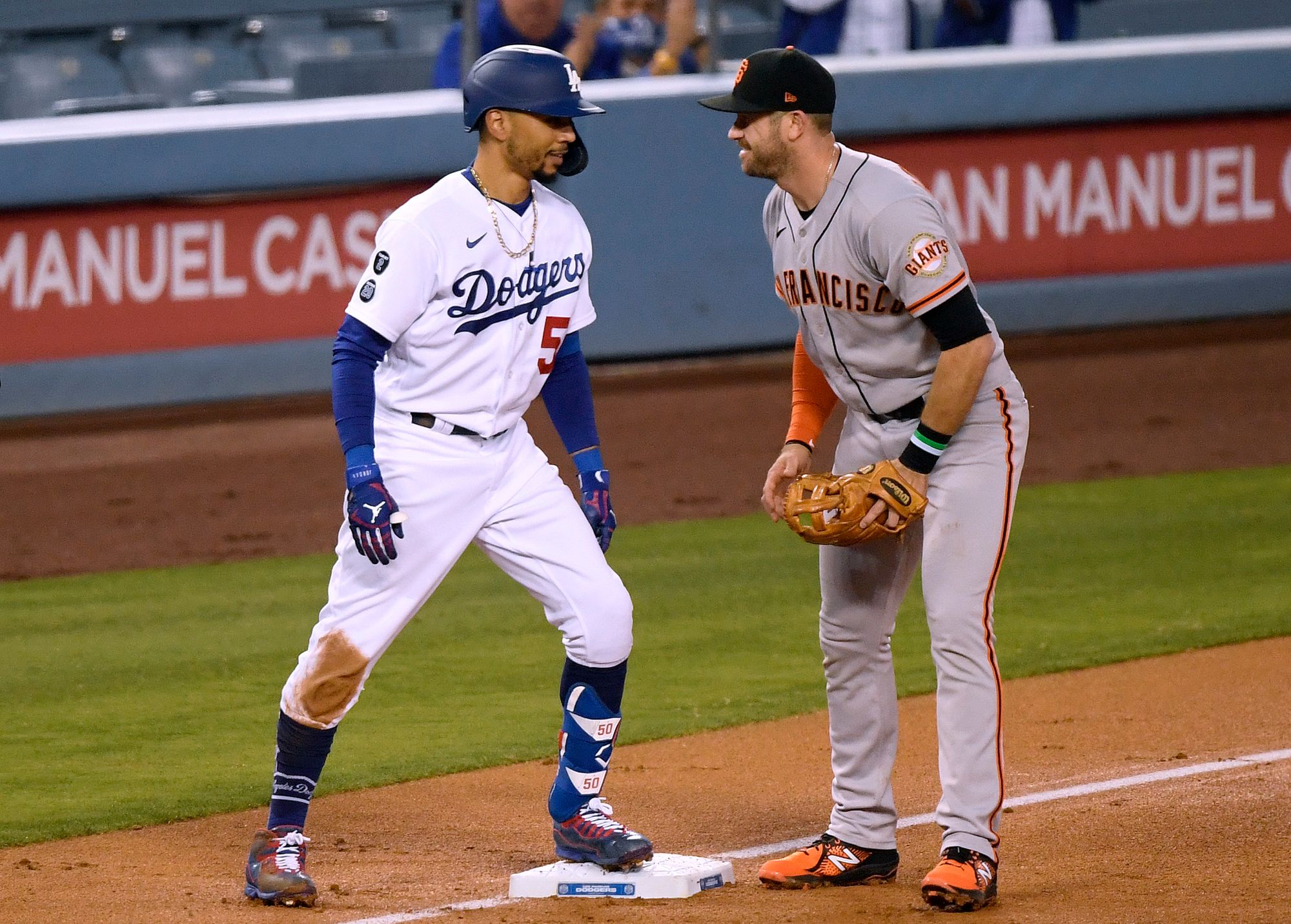 Giants Snap Four-Game Losing Streak to Tie Dodgers, Setting Up Intense Series at Oracle