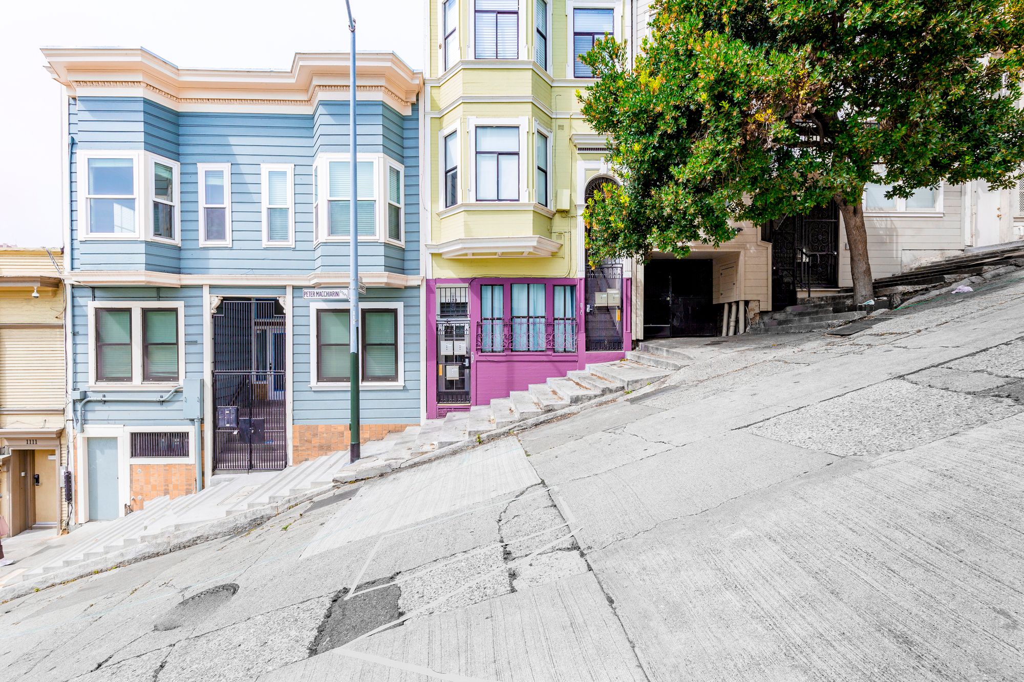 Sunday Links: Islamic Center of San Francisco Mosque Vandalized in Apparent Hate Crime