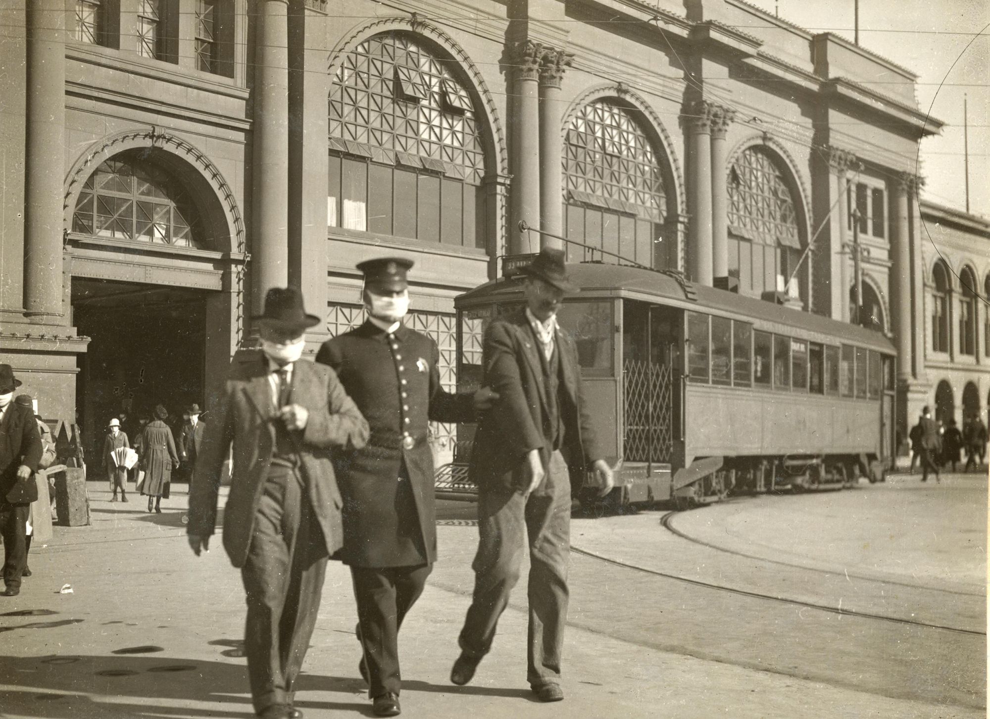 Op-Ed: We've Learned Nothing Since the 1918 Pandemic About Collective Duty