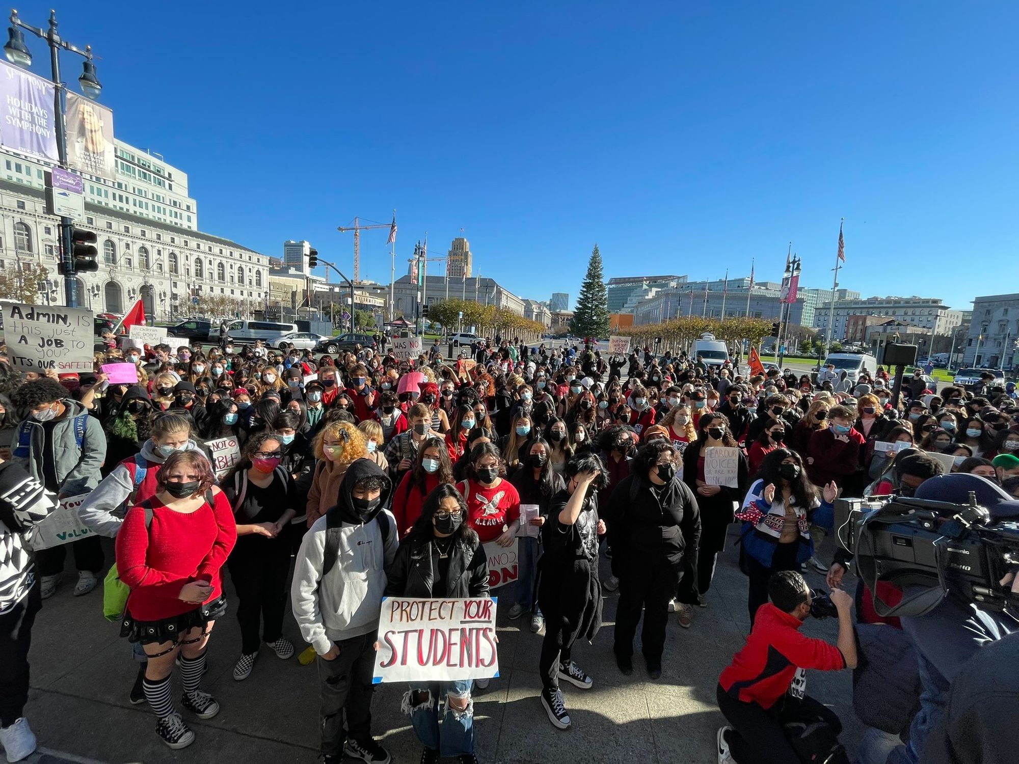 San Francisco Students Walk Out of School to Demand Action Against Sexual Harassment on Campuses