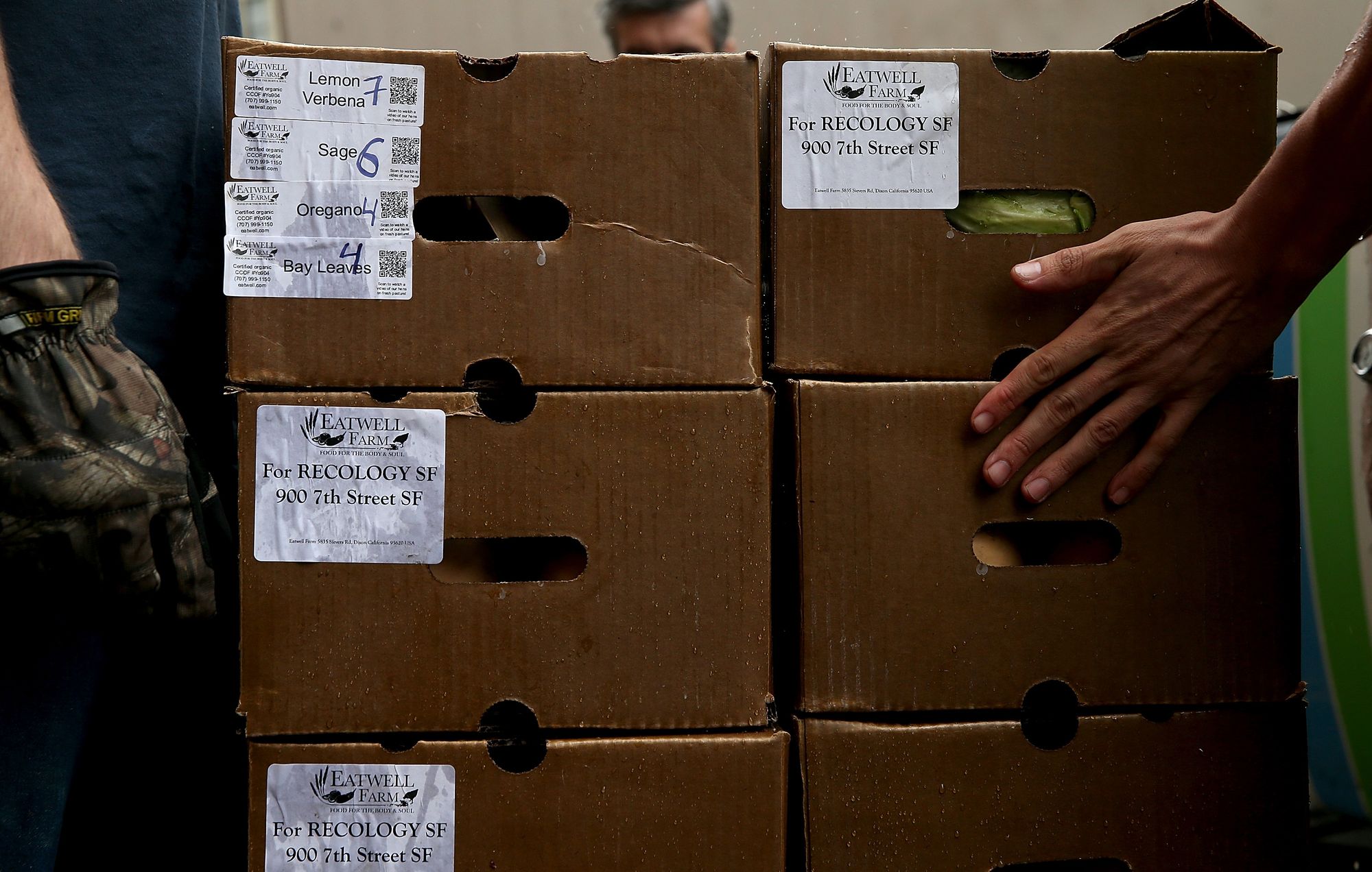 Glide Sees Hundreds Enjoy Free Christmas Day Meals Amid Another Pandemic-Defined Year