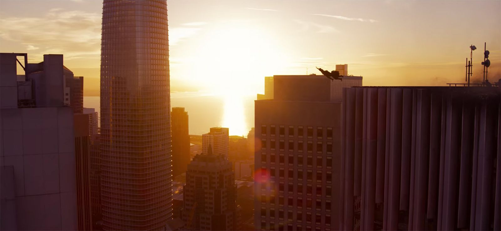 Keanu Says He Jumped From This SF Building ‘19 or 20 Times’ for ‘Matrix Resurrections’