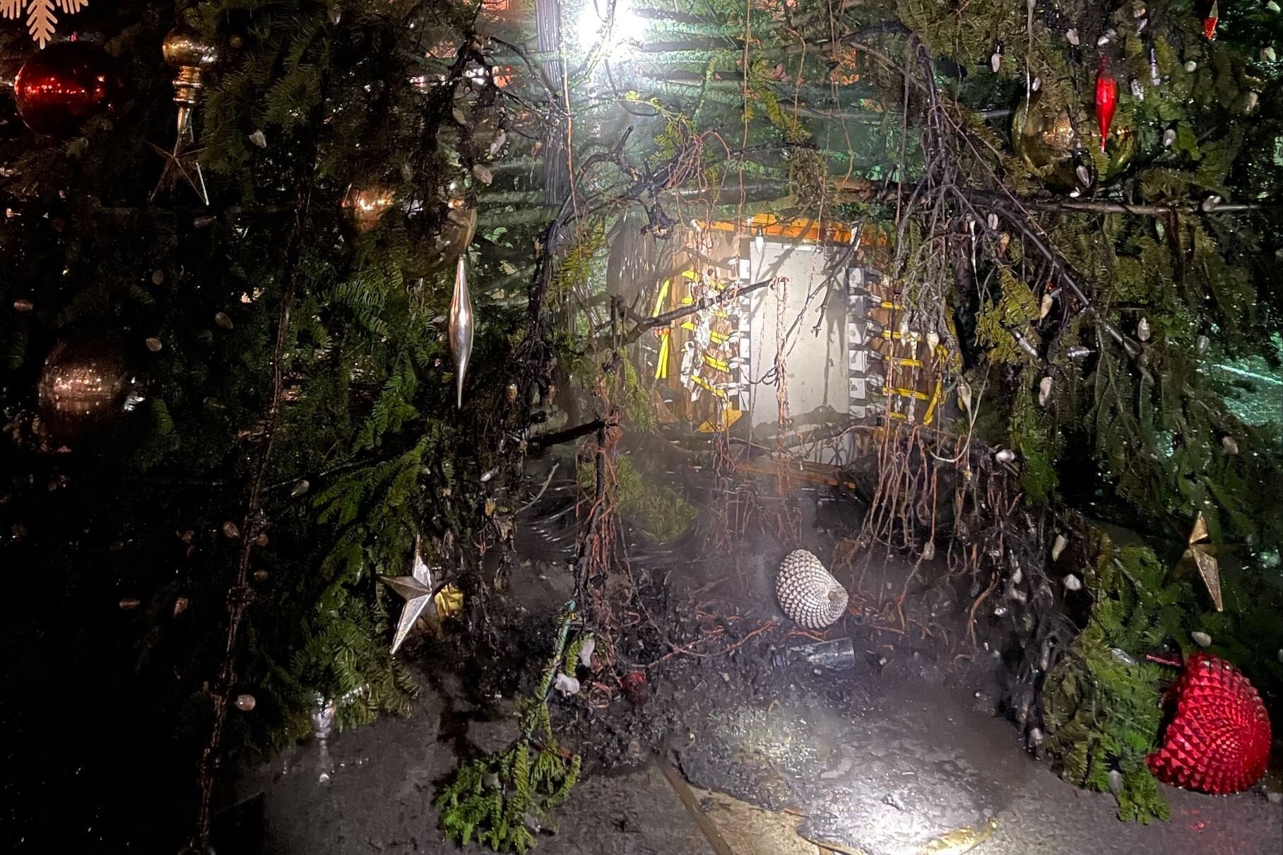 Somebody Set the Christmas Tree In Oakland's Jack London Square on Fire