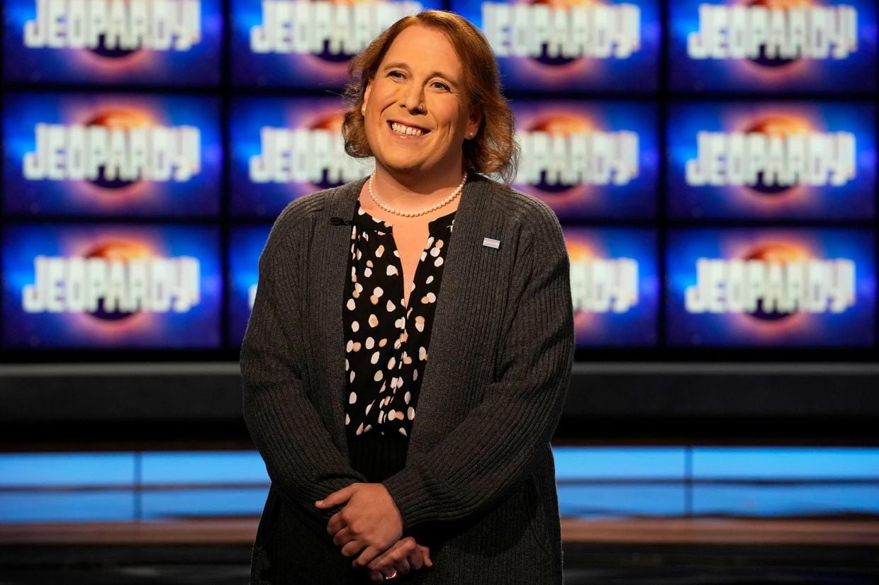 'Jeopardy!' Champ Amy Schneider Was Robbed at Gunpoint In Oakland