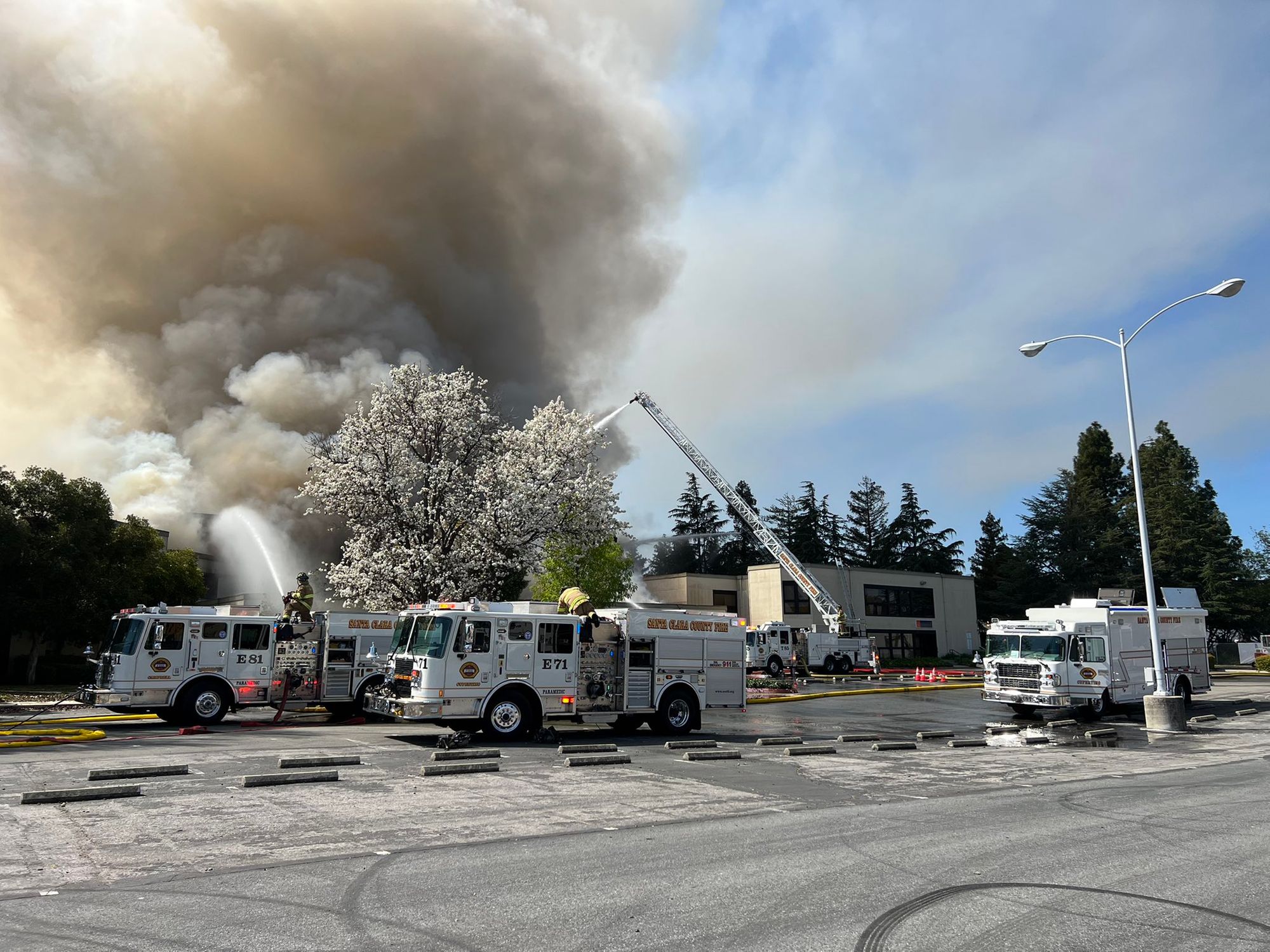 Day Around the Bay: Santa Clara Firefighters Battle Four-Alarm Blaze in Campbell