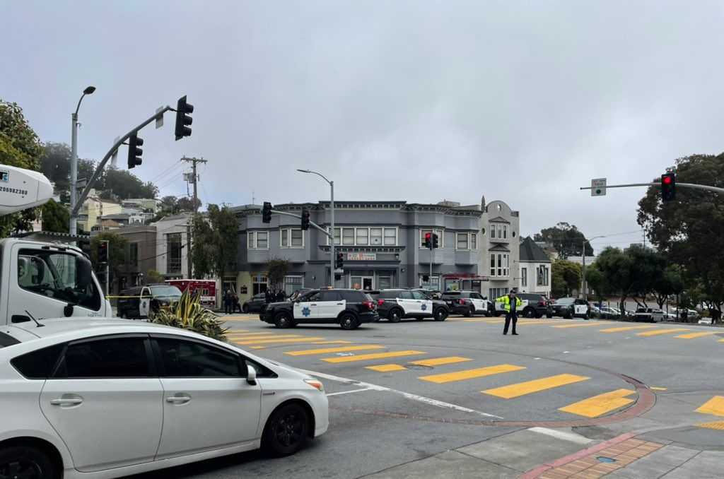 SFPD In Standoff With Mentally Ill Man Armed With Knife In Glen Park