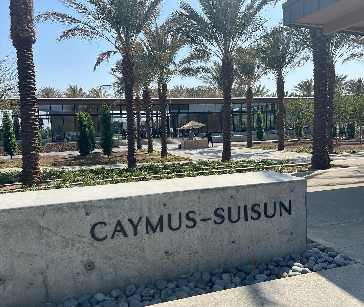 Famed Napa Wine Brand Caymus Branches Out to Suisun Valley With New ‘Mega Tasting Room’