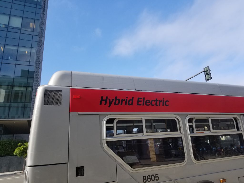 Four Injured After Two-Car Crash Involving Muni Bus in Mission District