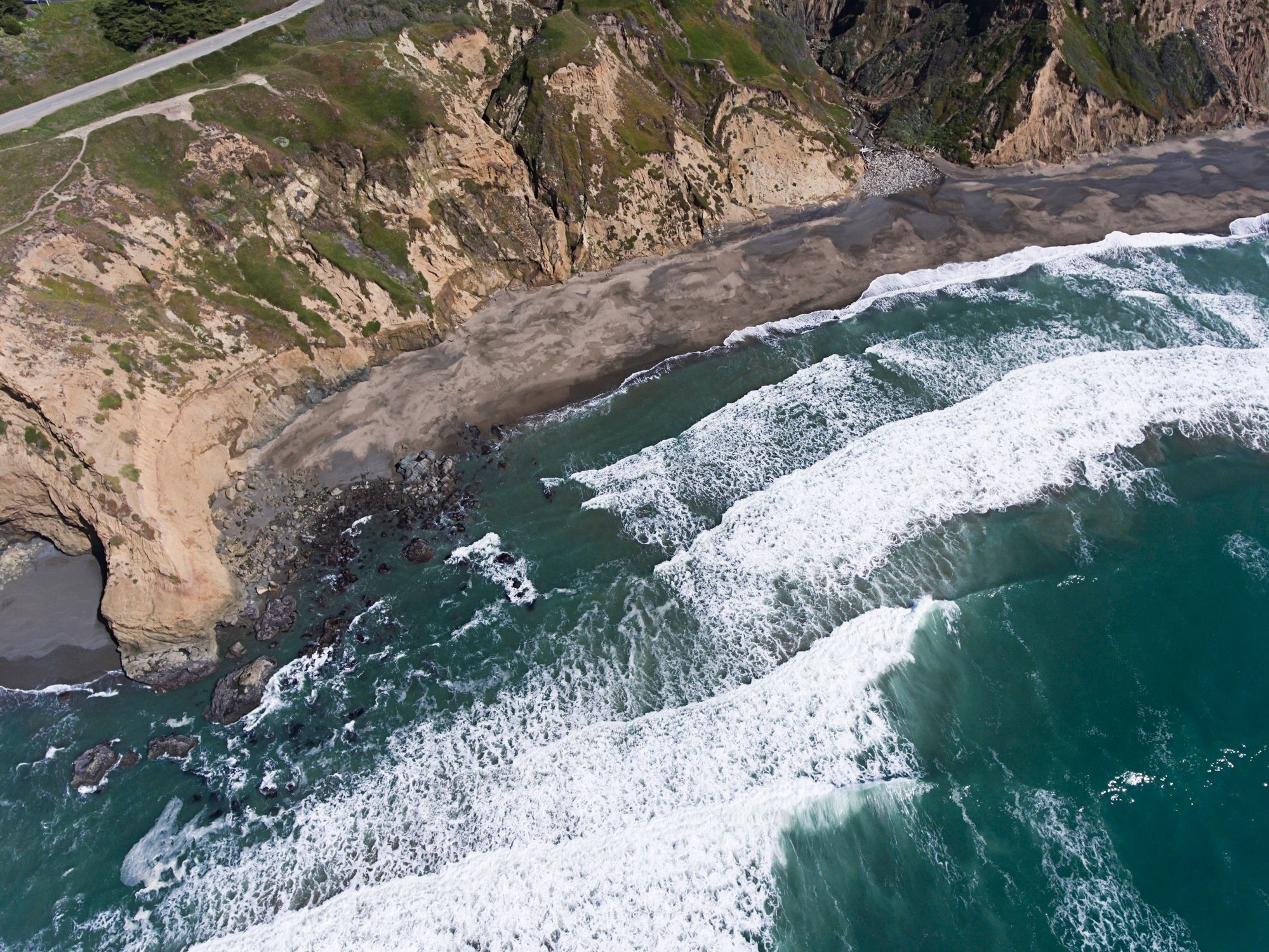 Sunday Links: CHP Rescues Man Off Steep Cliff in Daly City