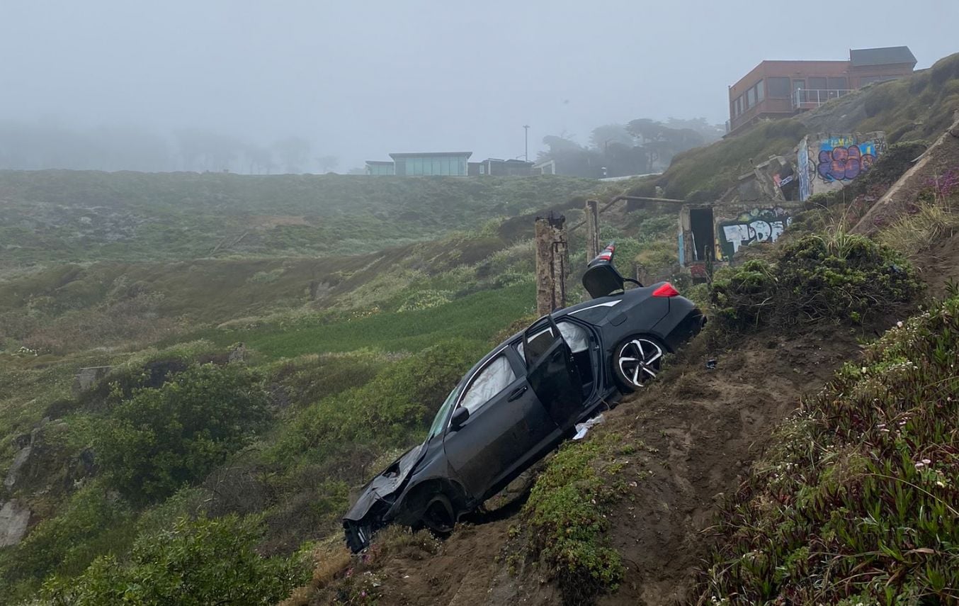 Four People Injured After Car Goes Off Cliff Near Sutro Baths at 3 a.m. Friday