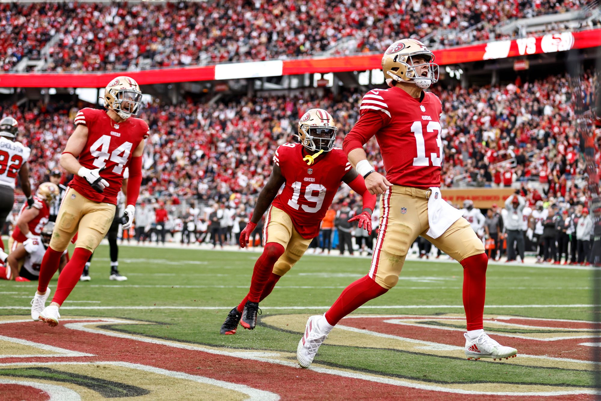 Brock Purdy's Dad Gets Emotional After QB's TD Pass in 49ers