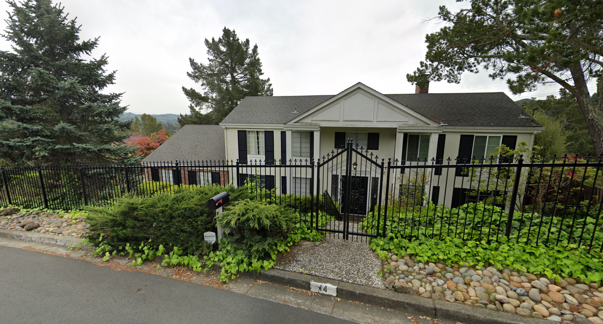 VIDEO: Landslide Threatens Orinda Neighborhood, Pulls One House Down Hillside