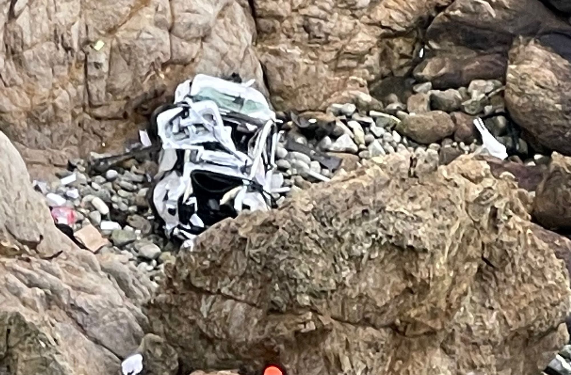 Tesla Flies 250 Feet Off Cliff At Devil’s Slide, All Four Passengers Miraculously Survive