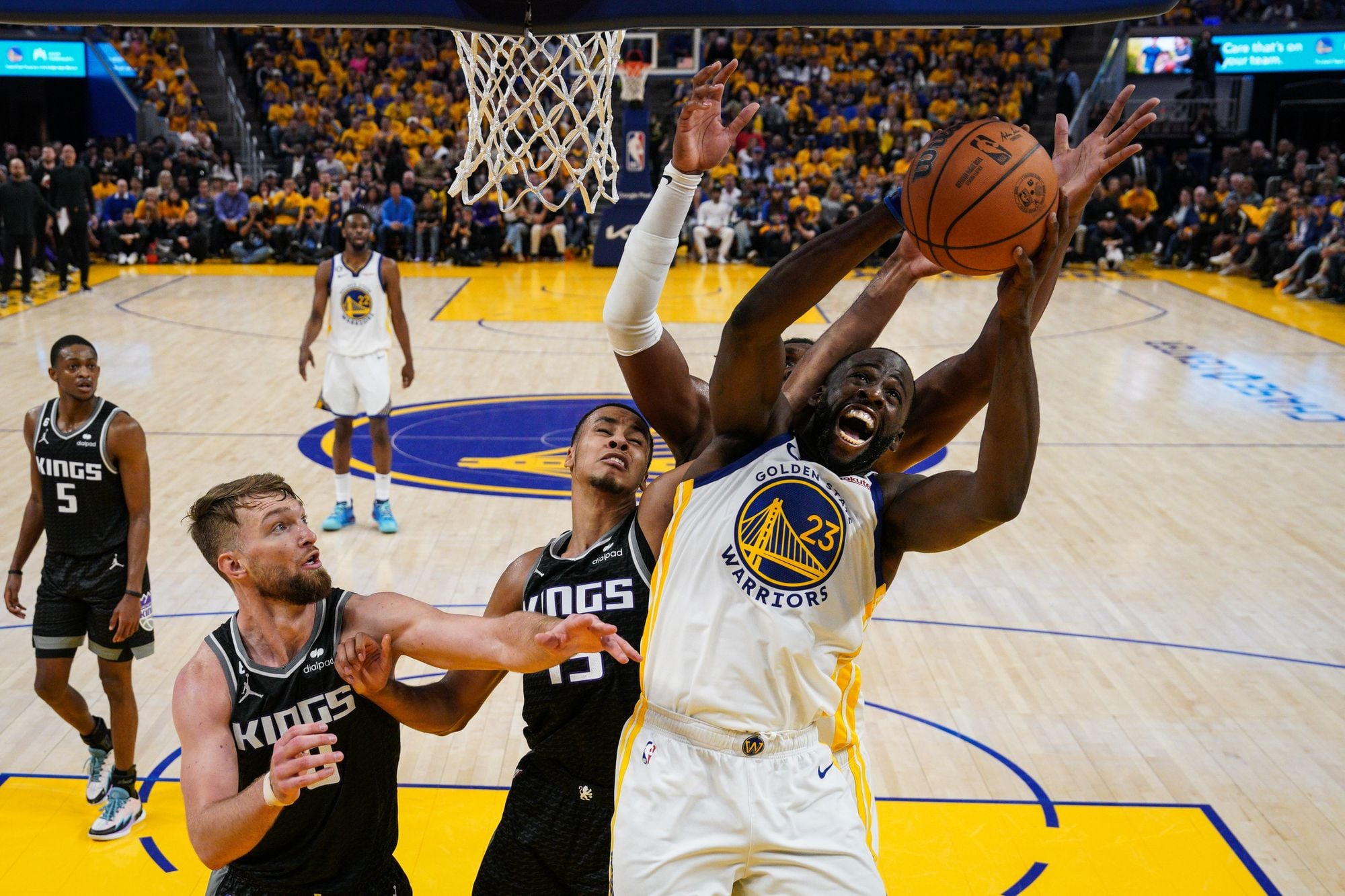 Warriors Tie Series 2-2 After a Game 4 Nail-Biter. But Will They Get a Road Win?